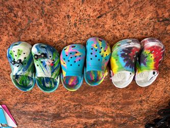Toddler Crocs (sizes 7-8)