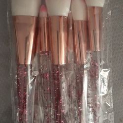 7 Pc. Makeup Brush Set