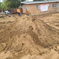 Free Dirt Free Delivery !!!! Riverside Area Only 