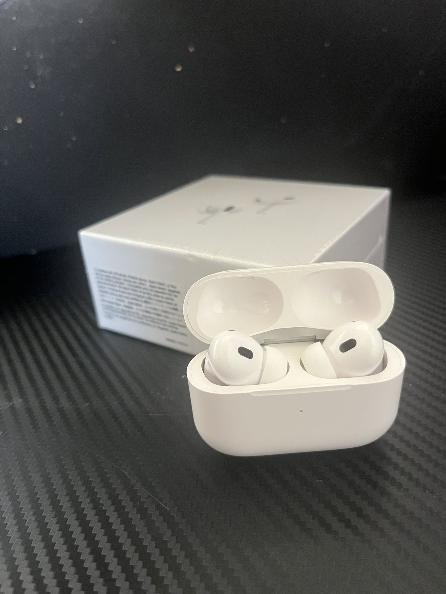 Apple AirPods Pro 2nd Generation Bluetooth Earbuds/Headphones with Wireless MagSafe Case - White - A2698 - **BRAND NEW SEALED**