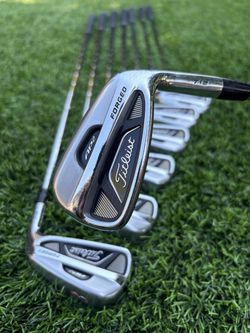 Titleist AP2 712 p-3 iron men’s right handed golf club set