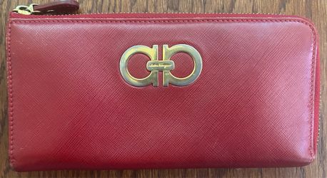 Ferragamo Saffiano Gancini zip around continental wallet