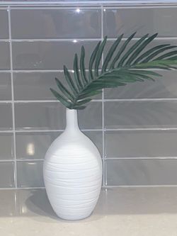 White Textured Ceramic Vase For Minimalistic Decor Including Silk Leaf H10” and 5.5” Wide With the Leaf