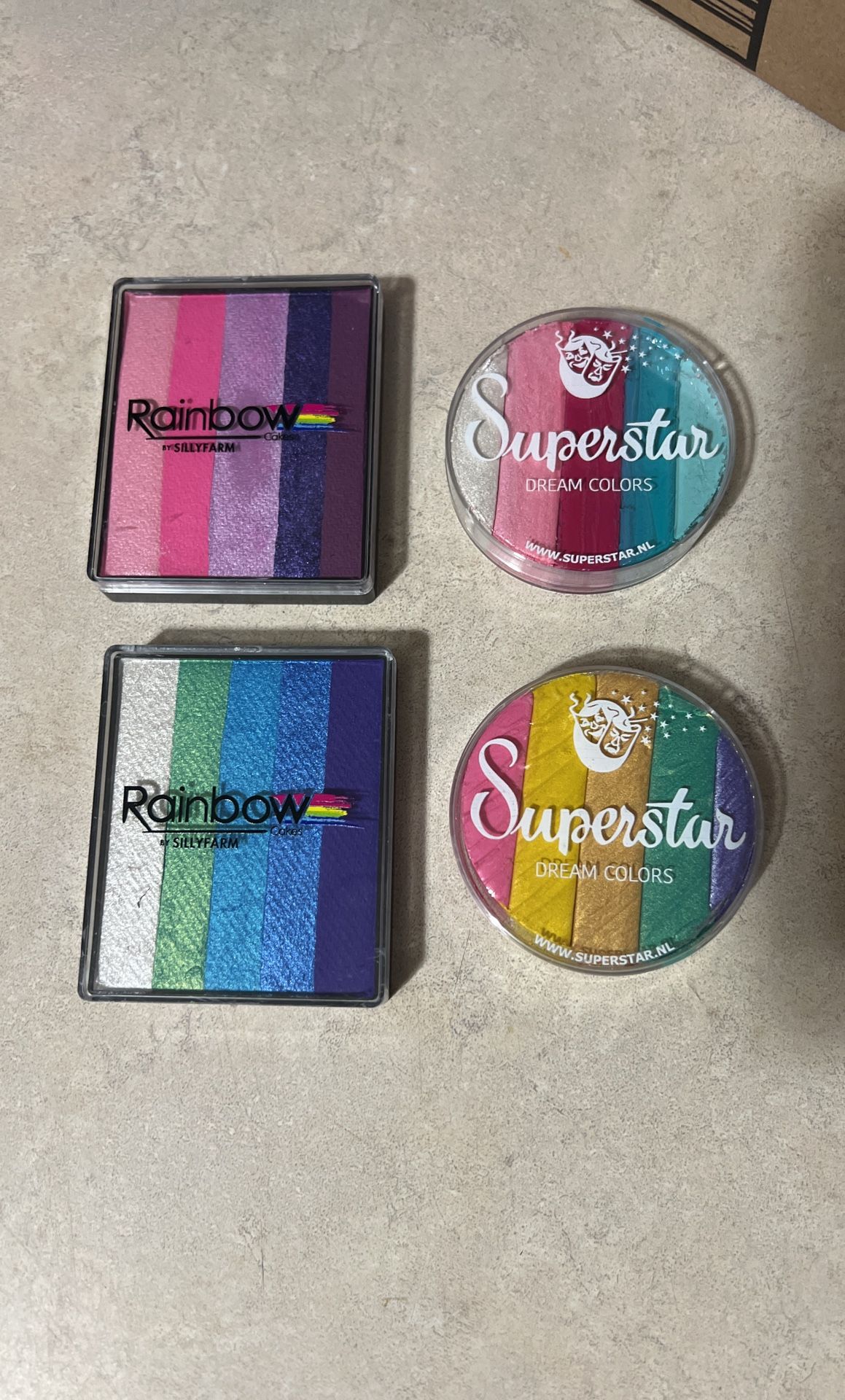 Face Paints Plus Brushes 