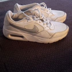 Nike Tennis Shoes White