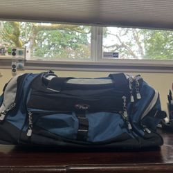 CalPak Wheeled Rolling Duffle Carry On Luggage Travel Bag 