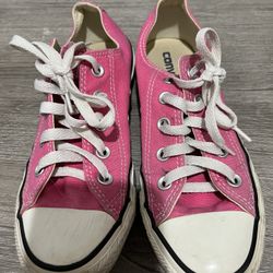 pink converse