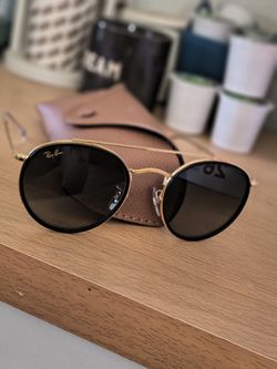 ROUND DOUBLE BRIDGE Ray Bans Polished Gold Trades Accepted