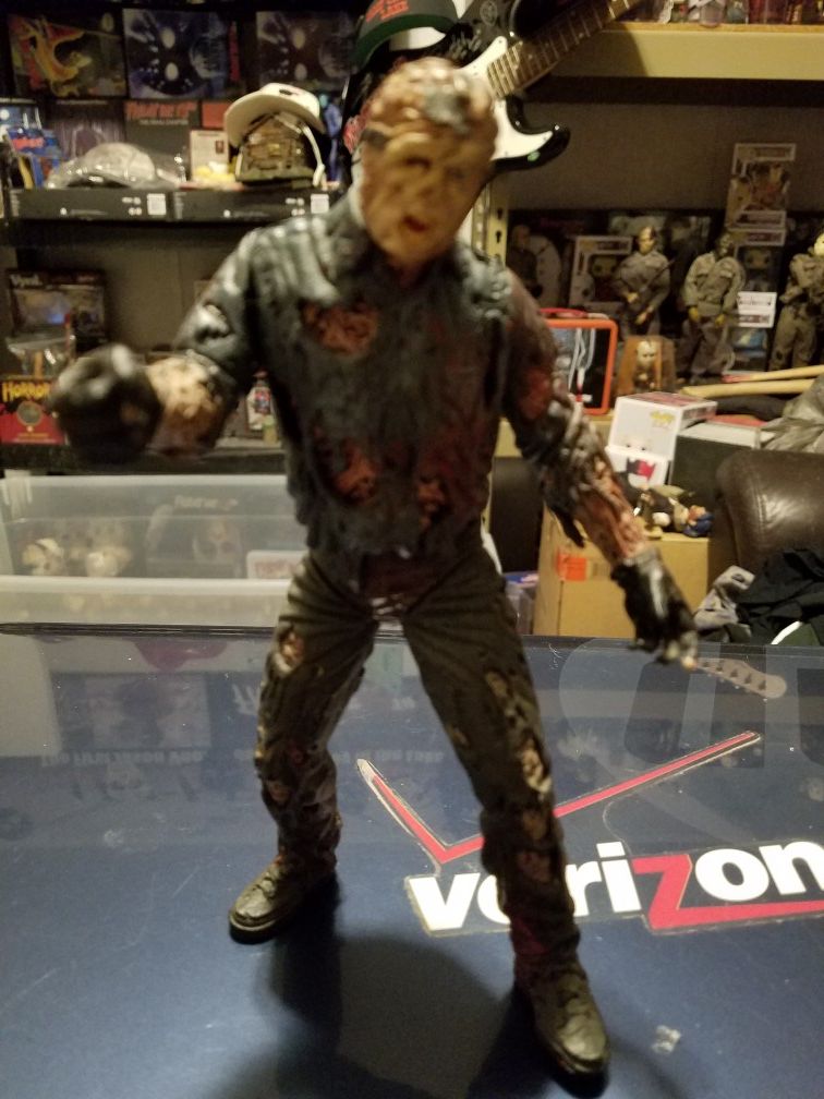Movie Maniacs JASON Figure