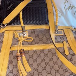 Gucci Authentic Canvas Bella Purse