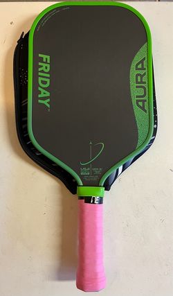 Friday Aura Elongated pickleball paddle