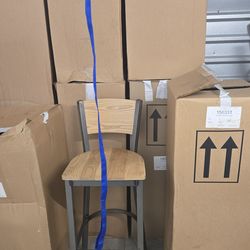 LOT OF 5 BAR STOOLS NEW METAL/WOOD $20 EACH*****