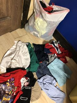 Full Bag of clothes size 4T Boys summer/winter
