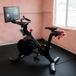 2021 Peloton Bike+ – Very Good Condition, Includes Pedal Cages - Fairview, UT