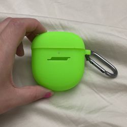 Bose Glow In The Dark Earbud Case