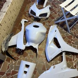 ‘06-‘07 Honda CBR 1000rr Chinese Fairings 