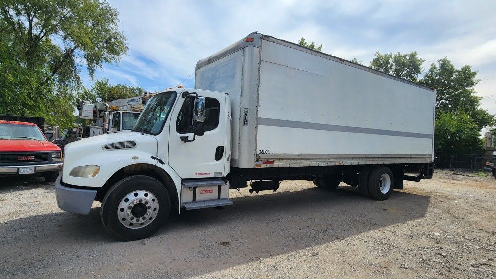 2006 freightliner m2 Box truck M2