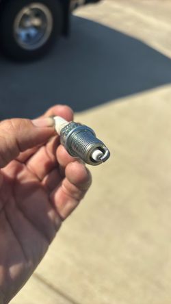 NGK FR4 v power plugs