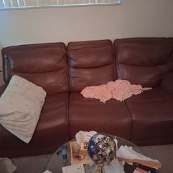 Couch With Electric Control