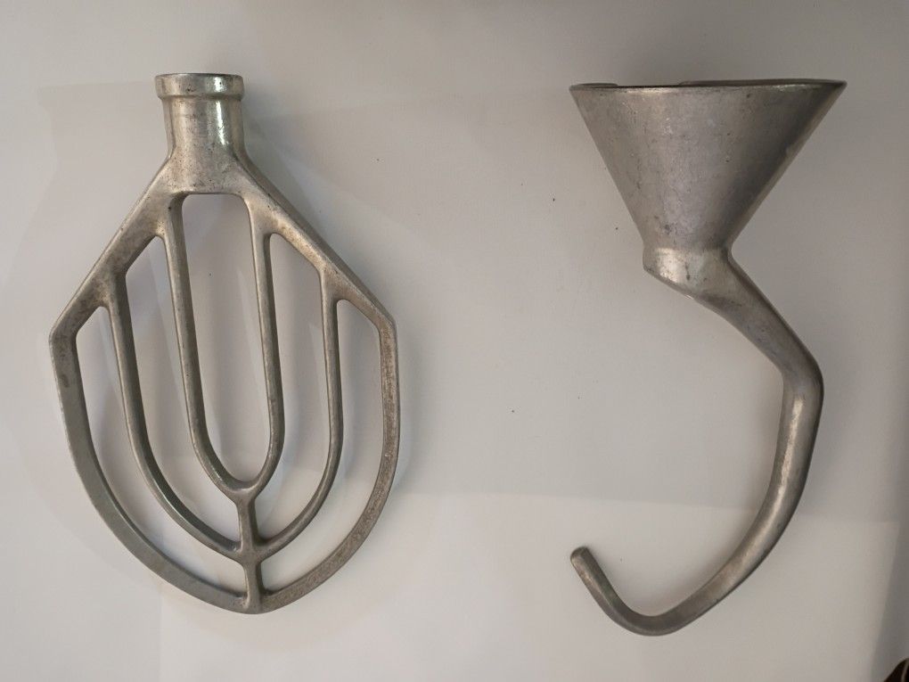 Hobart 30 Qt Attachments