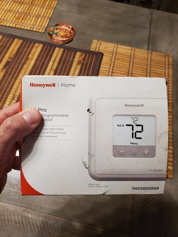Honeywell TH1110D2009 Pro Thermostat