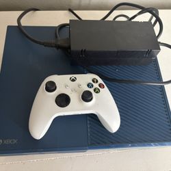 Xbox One- Forza Motorsport 6 Edition Console