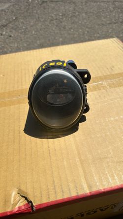 2007-2013 BMW Fog Lamp (left) OEM USED