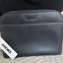 DKNY PURSE 