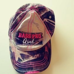 Bass Pro Shops Youth Girl Women Camo Camouflage Pink Hat Baseball Cap.