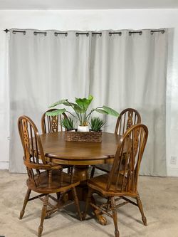 Handsome Oak Kitchen Dining Table with 4 Chairs