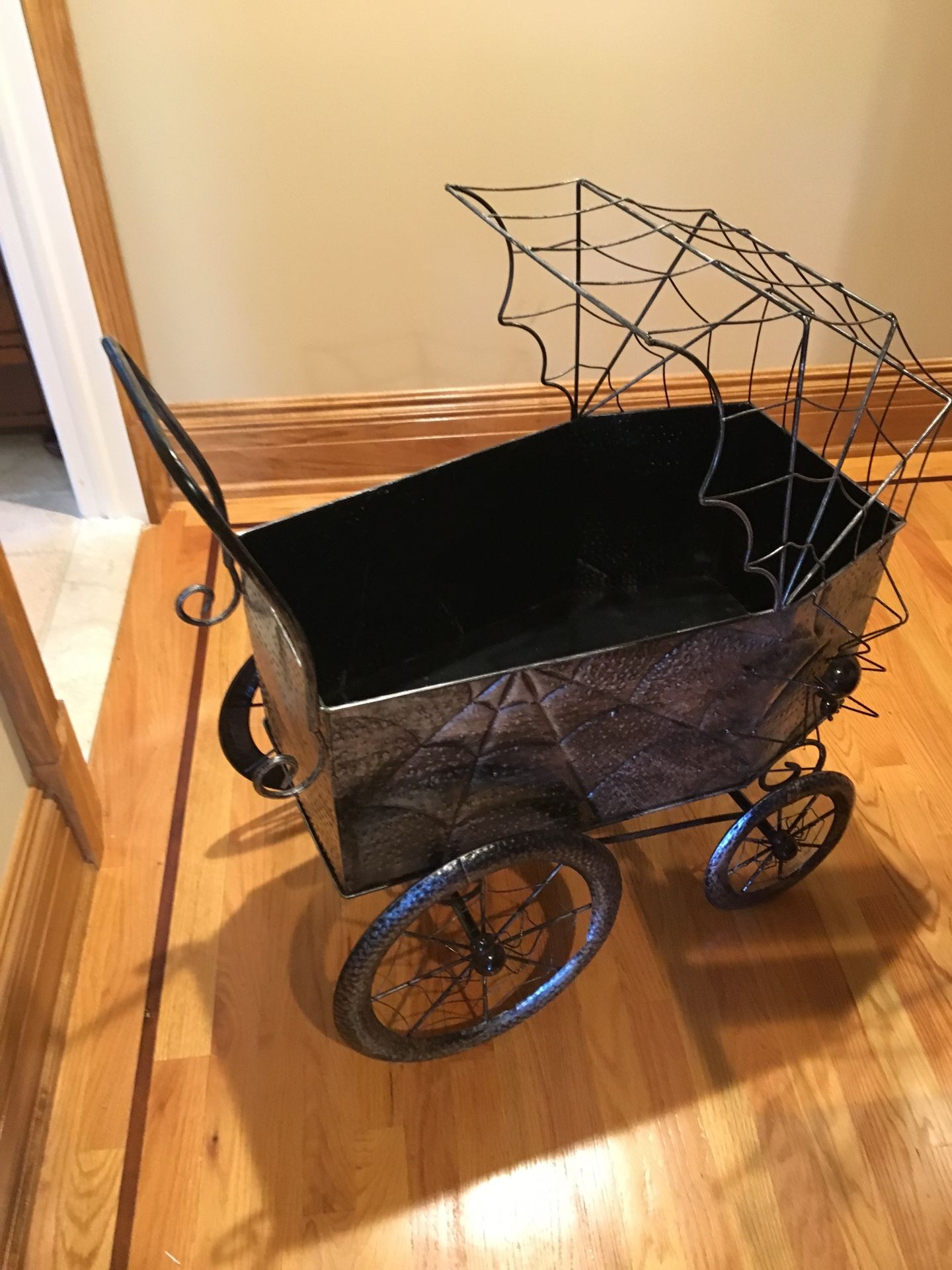 Halloween Coffin Shaped Carriage