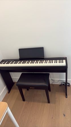 Piano ROLAND