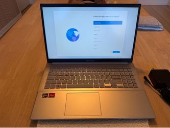 Asus VivoBook-Windows 11 Home