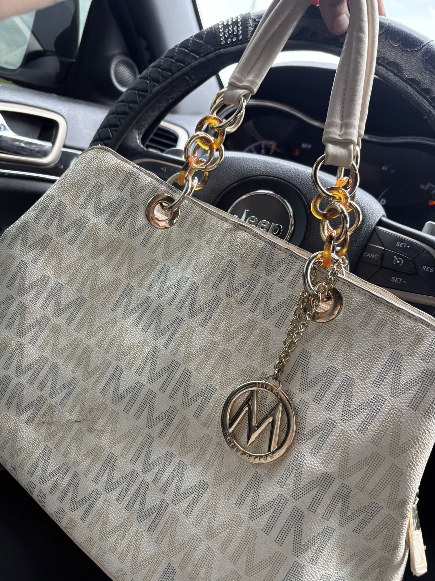 MK PURSE