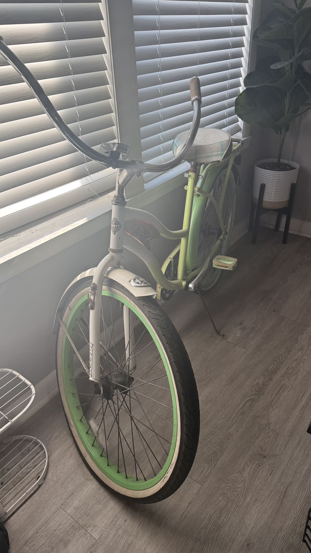 huffy panama jack beach cruiser