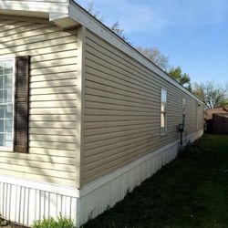 2 Bed 1 Bath Mobile Home 