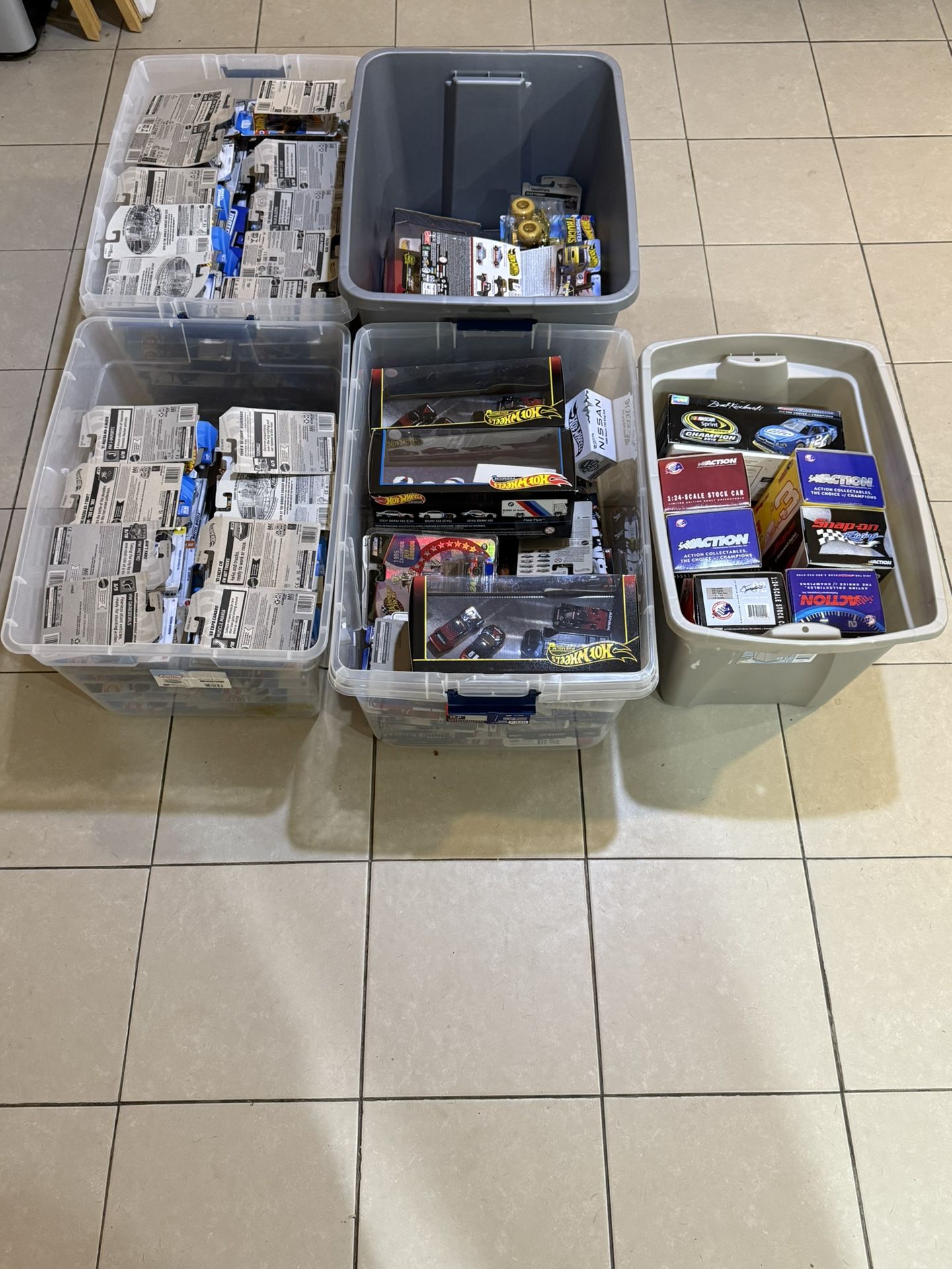 Huge Hot Wheels / NASCAR / Auto World Collection