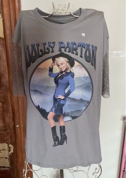 Dolly Parton Graphic T-Shirt with shiny Mesh Sleeves