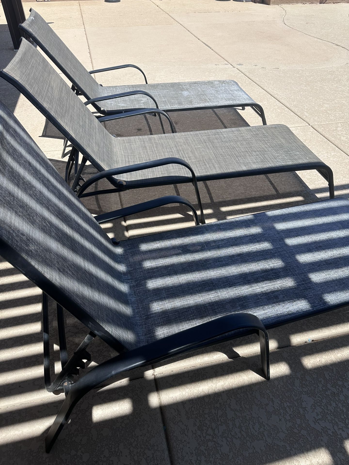 Pool Lounge Chairs