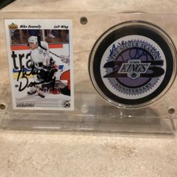 LA Kings Mike Donnelly Signed Puck & Card!!!
