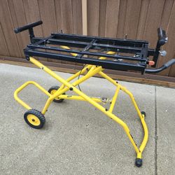 Dewalt Saw Stand 