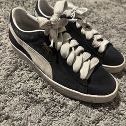 PUMA SUEDES