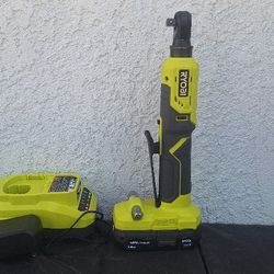 Ratchet Ryobi 18v With Battery And Charger 