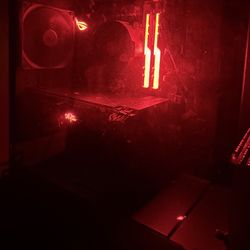 Custom Built Gaming PC 