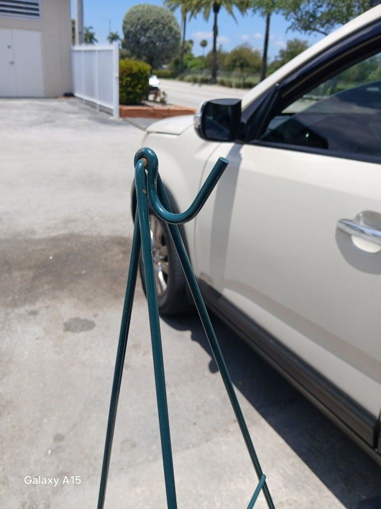 Plant holder Stand