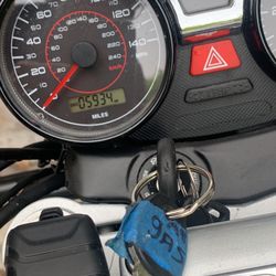 2008 Moto guzzy 750cc