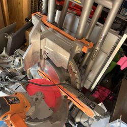 Ridgid Miter Saw And Table 