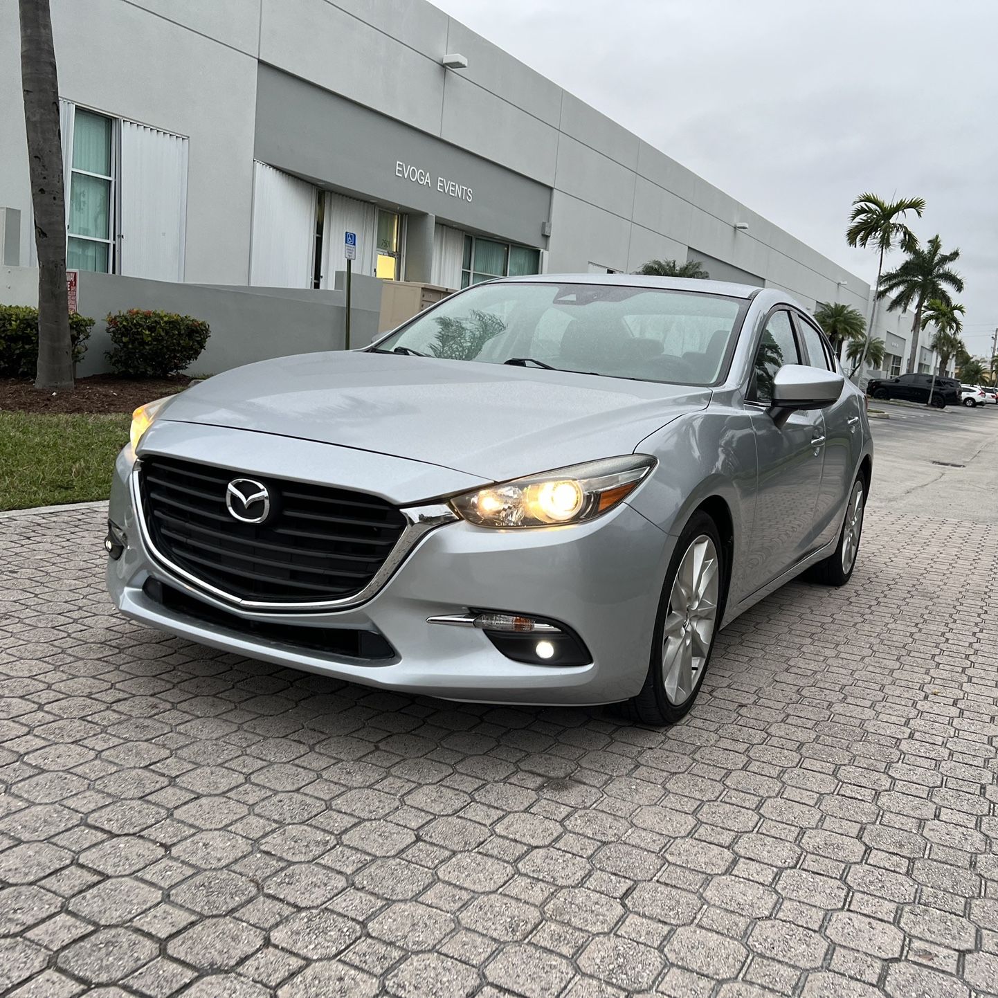 2017 Mazda Mazda3