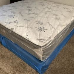 NEW KING PILLOW MATTRESS SET AND BOX SPR+ING-2pcs