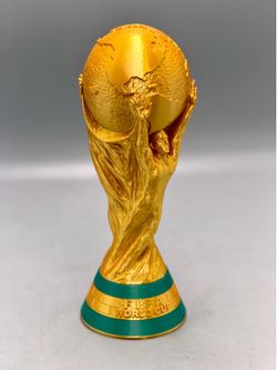 Original Size 36.8cm tall World Cup Trophy (Trofeo del mundial)